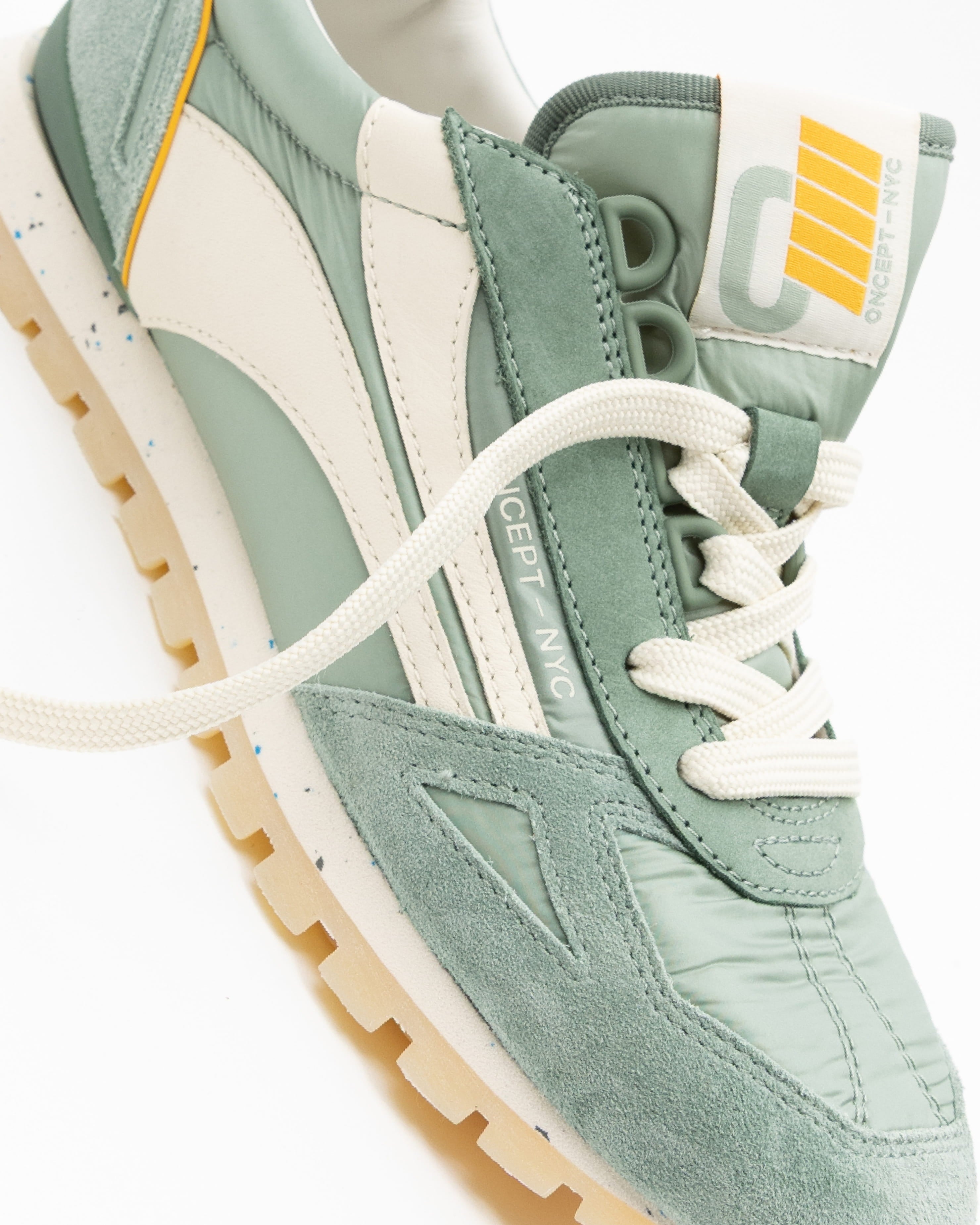 TORONTO Retro Trainer Sneaker | Oncept NYC | ONCEPT